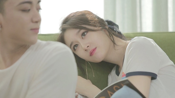 Jiyeon (T-ara) chu dong dien canh tinh cam voi Soobin Hoang Son hinh anh
