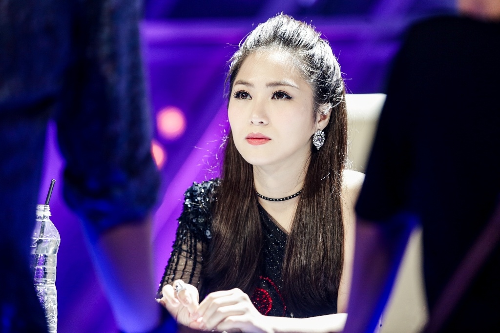 đức phúc đe doạ loại hương tràm ảnh 2 duc phuc de doa loai huong tram anh 2