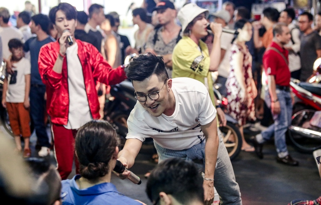 Đức Phúc loại Hương Tràm ảnh 3 Duc Phuc loai Huong Tram anh 3