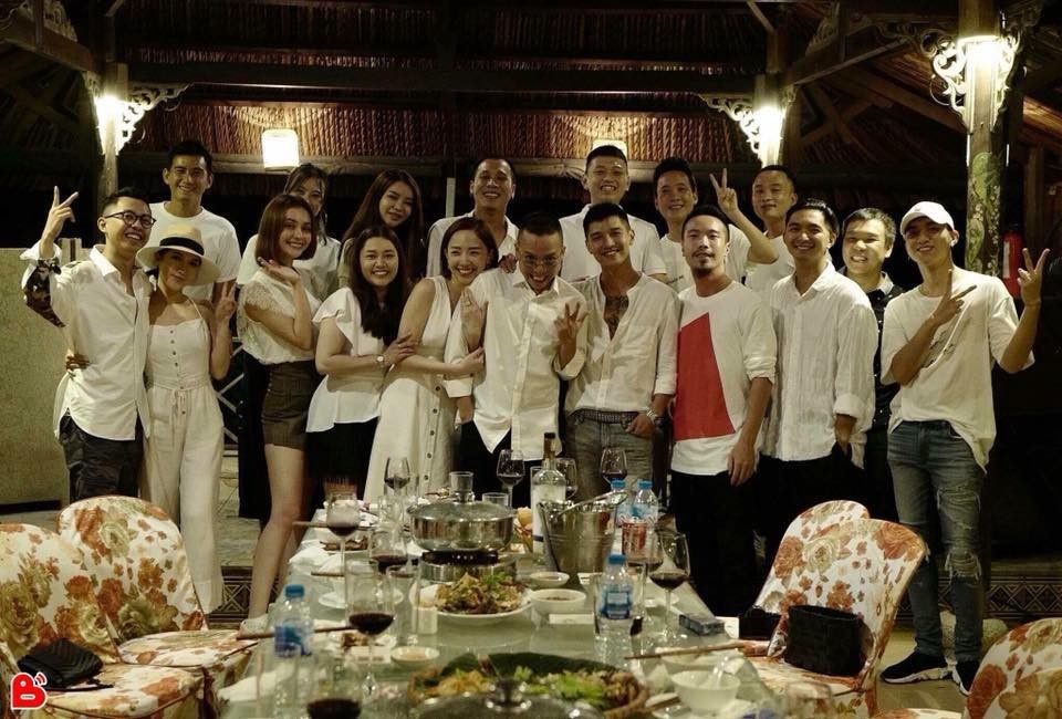 hoàng touliver cầu hôn tóc tiên ảnh 1 hoang touliver cau hon toc tien anh 1