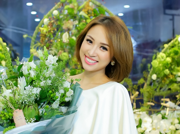 Van Hugo tam su ve cuon sach lam thay doi cuoc doi hinh anh