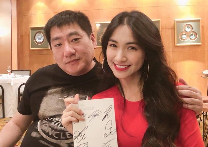 Hoa Minzy gian du dap tra khi bi to khoe chu ky gia cua BTS de lam mau hinh anh