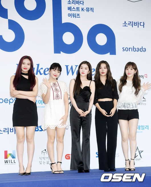 Dan nu than trong le trao giai anh 5