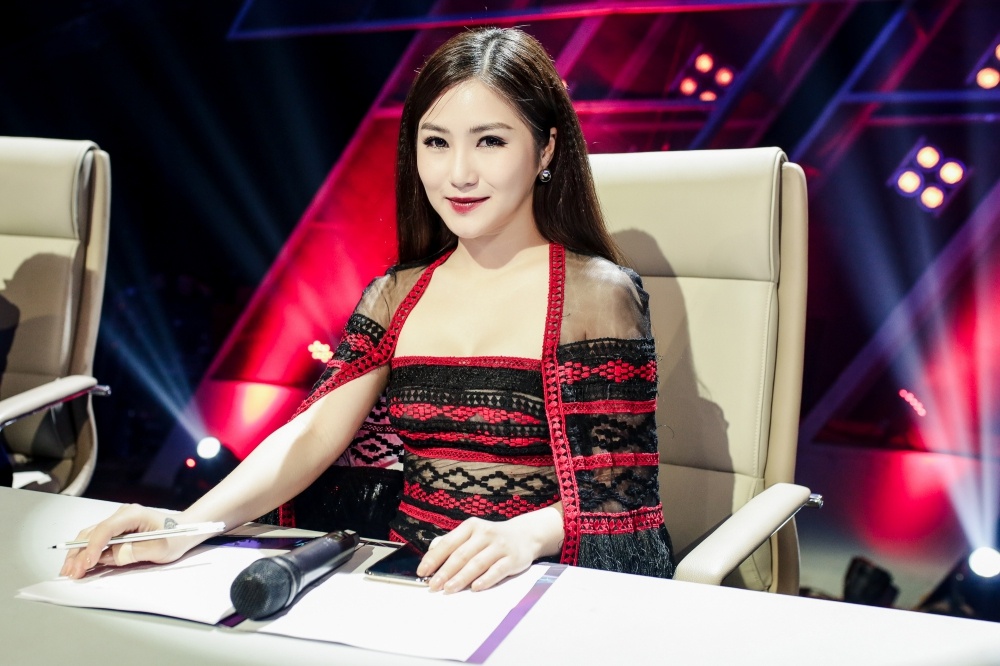 hương tràm hát ca khúc của chi pu ảnh 1 huong tram hat ca khuc cua chi pu anh 1