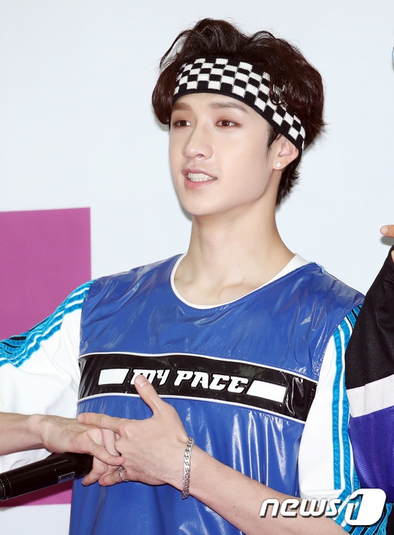 Seolhyun lo mat bong dau anh 9