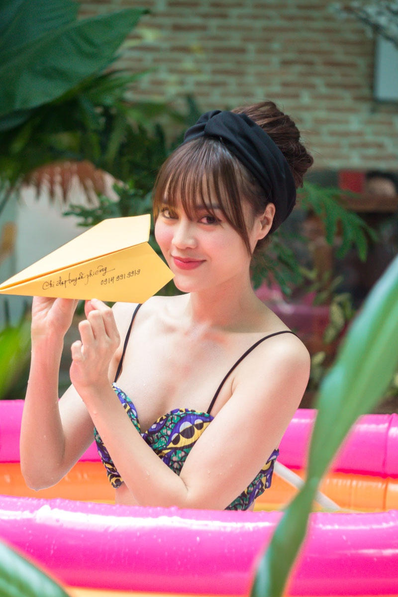 Ninh dương lan ngọc lấn sân ca hát ảnh 2 Ninh duong lan ngoc lan san ca hat anh 2