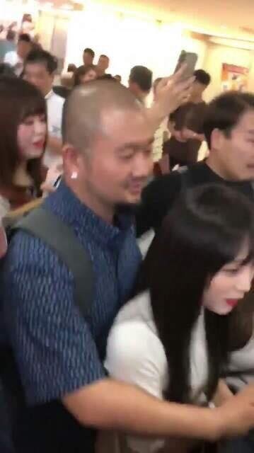 nữ thần tượng bị quấy rối ảnh 1 nu than tuong bi quay roi anh 1