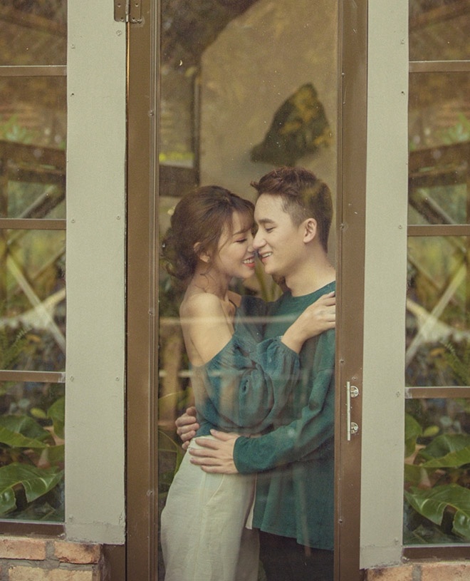 Phan manh Quynh cau hon ban gai anh 6