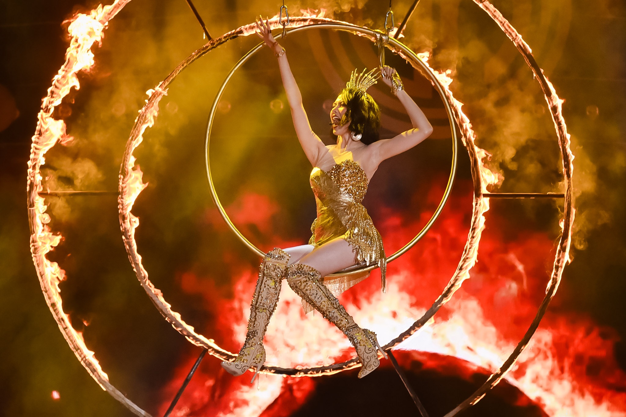 Ho Ngoc Ha tai chung ket Hoa hau Viet Nam anh 6