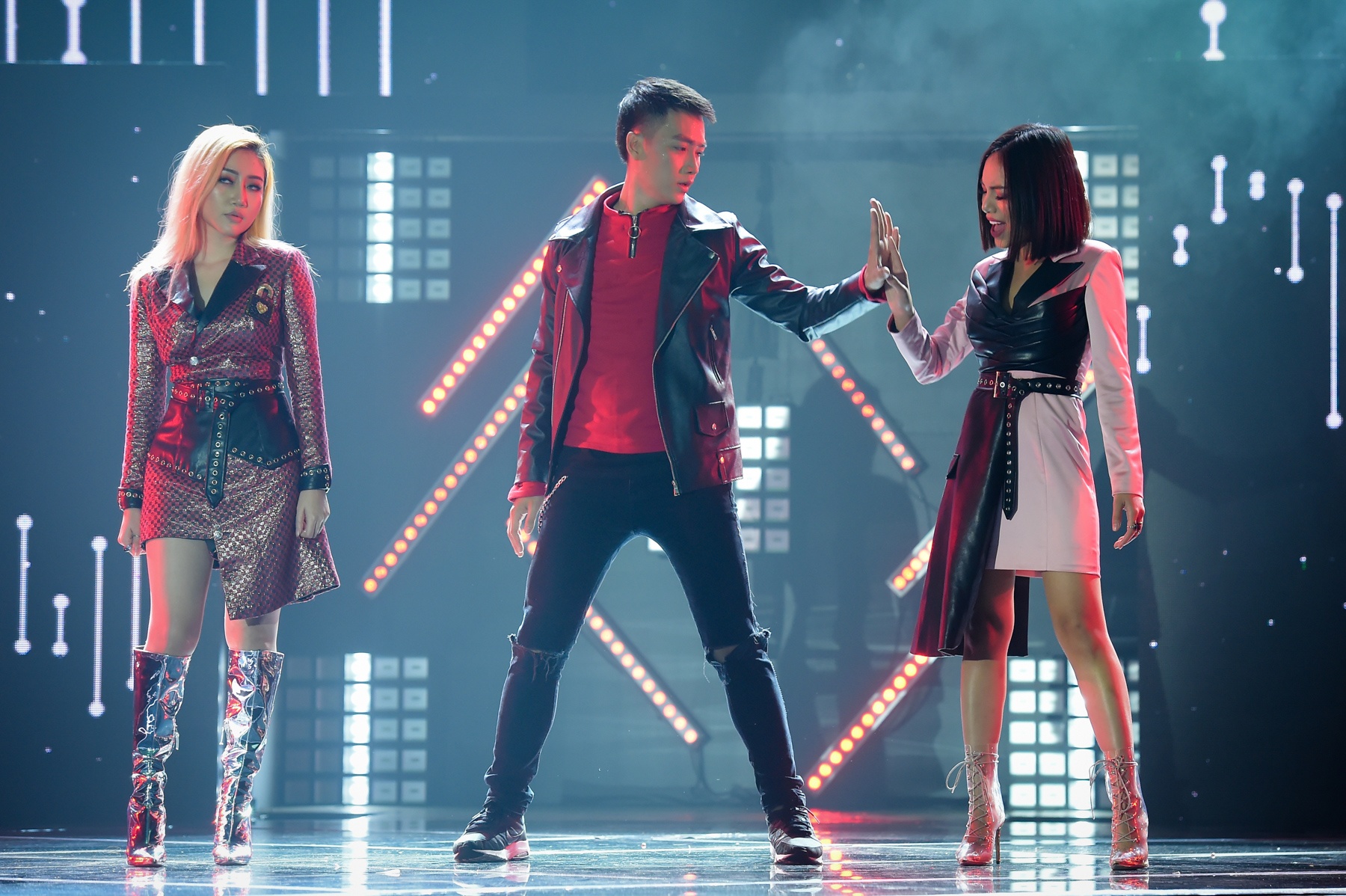 Tran Thanh gia gai anh 8