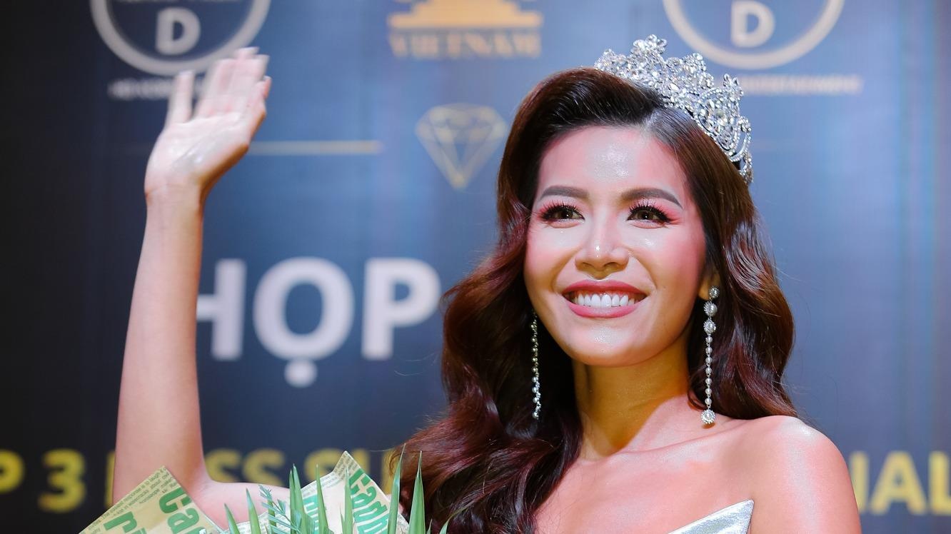 Minh Tu dai dien Viet Nam thi Hoa hau Sieu quoc gia 2018 hinh anh