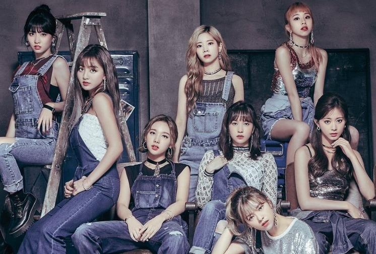 Twice, EXO buoc vao cuoc chien khoc liet nhat Kpop 2018 hinh anh