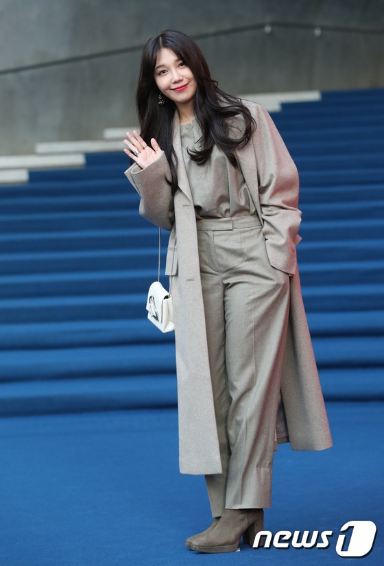 sao han o tuan le thoi trang anh 1