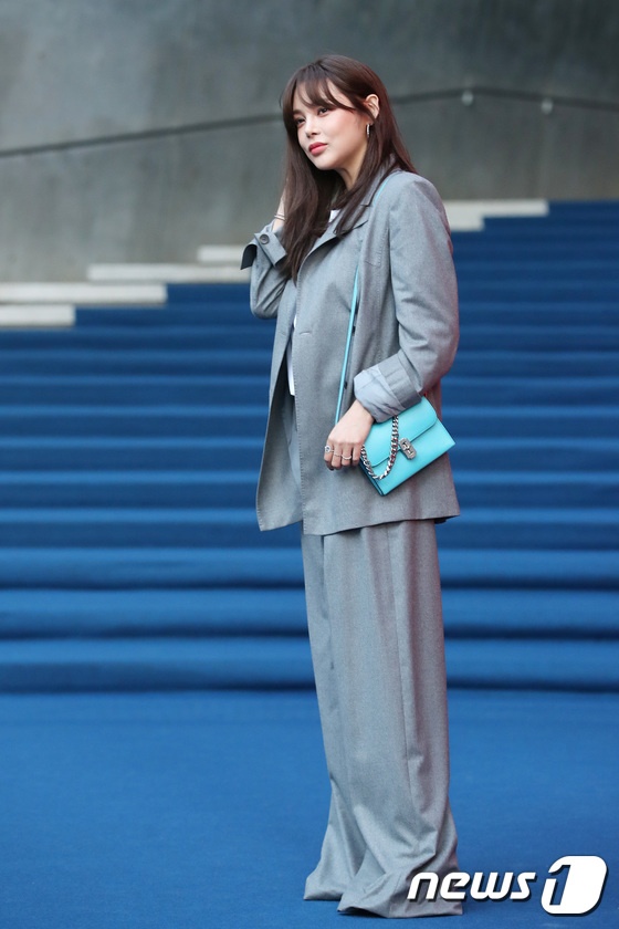 sao han o tuan le thoi trang anh 2