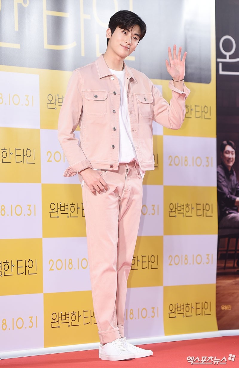 ban gai G-Dragon noi bat anh 8