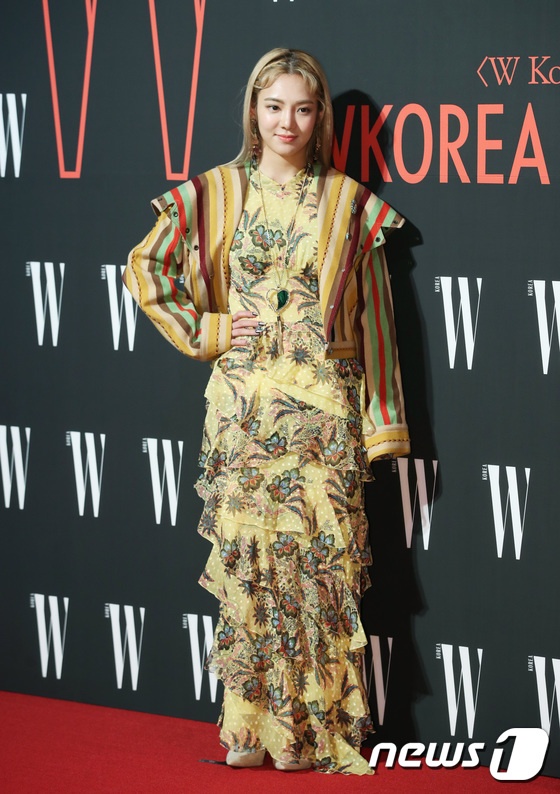 Kim Hee sun mac kho hieu anh 7