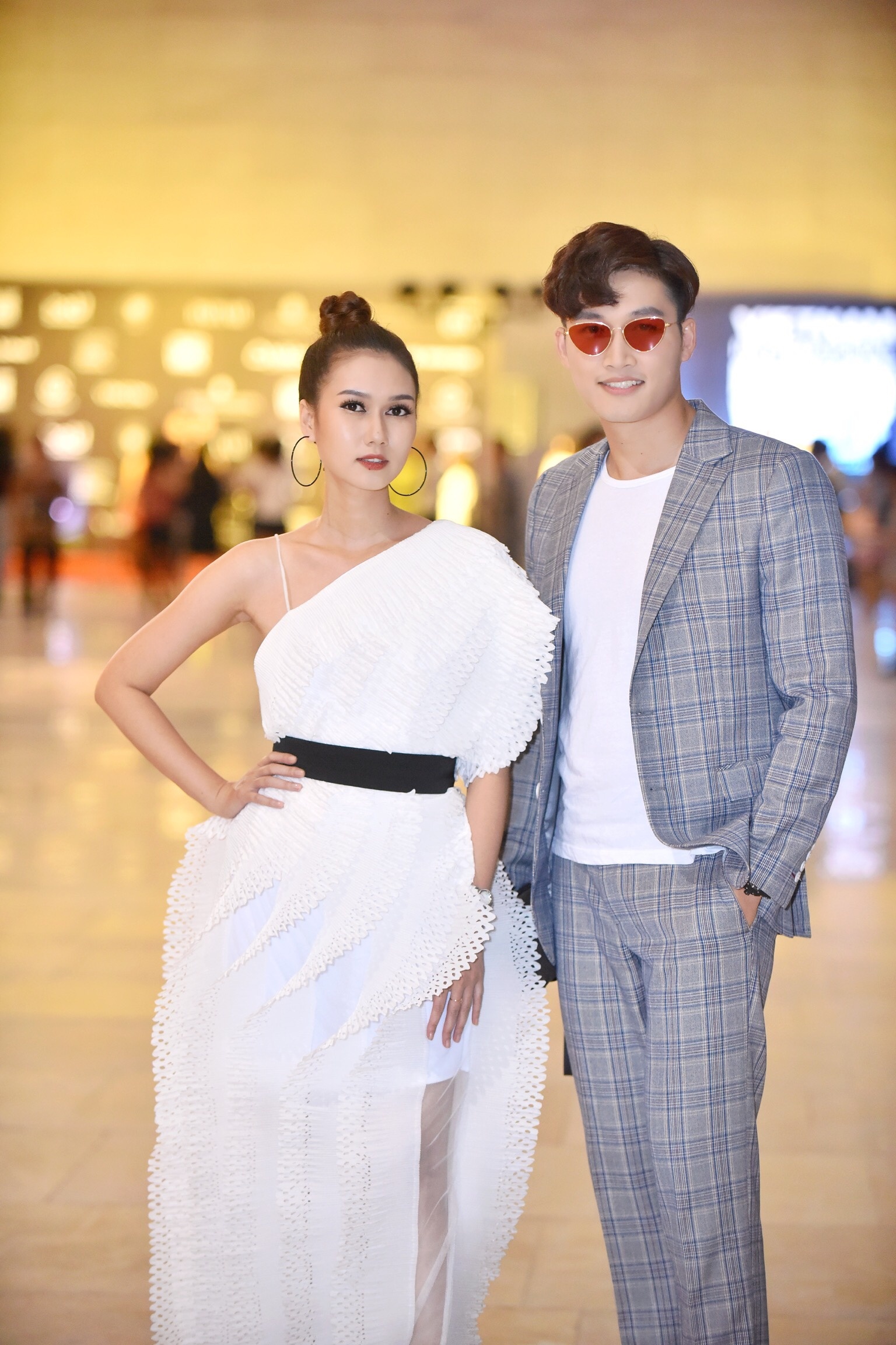 Quynh Bup be xuat hien tai tuan le thoi trang anh 10