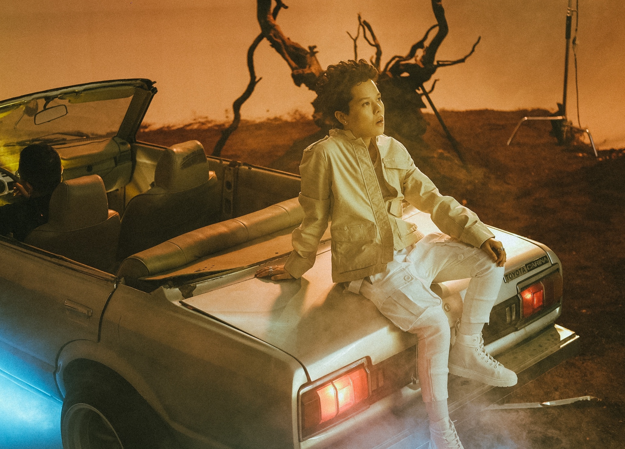 Tiên tiên hợp tác Hoàng Touliver ảnh 1 Tien tien hop tac Hoang Touliver anh 1