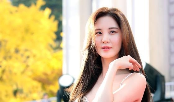 Em ut SNSD lan at 'nu than' Son Ye Jin tren tham do hinh anh