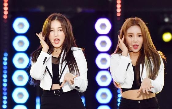 'Thien than lai' Nancy do sac cung dan my nhan Kpop hinh anh