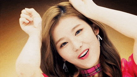 Dan gai xinh Nhat Ban gay chu y trong cac nhom nhac Han Quoc hinh anh