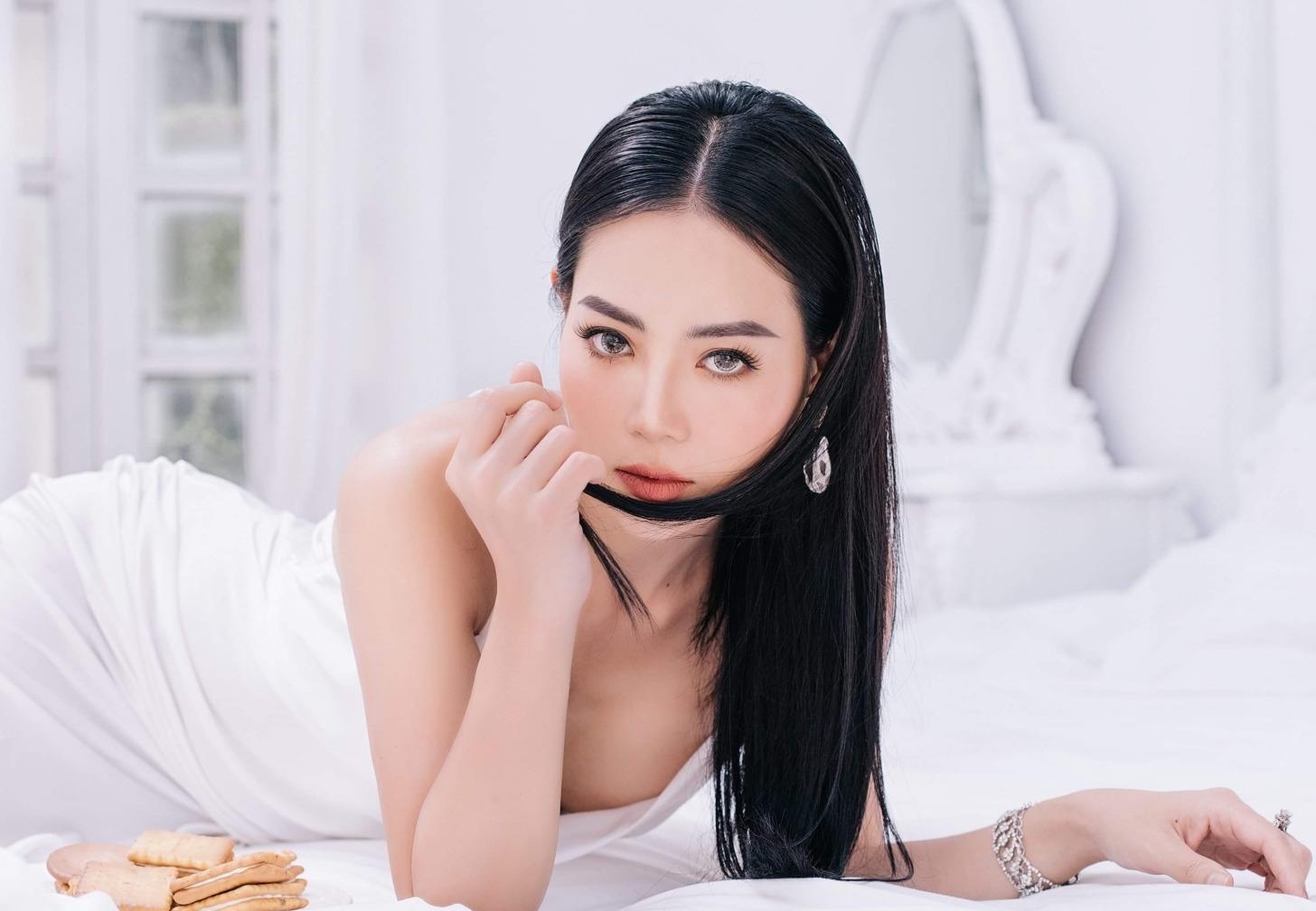 'Lan cave' Thanh Huong: 'Con oa khoc, chong soc khi xem Quynh bup be' hinh anh