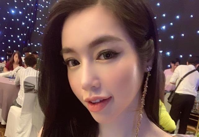 Voc dang gay guoc, guong mat ngay cang khac la cua Elly Tran hinh anh