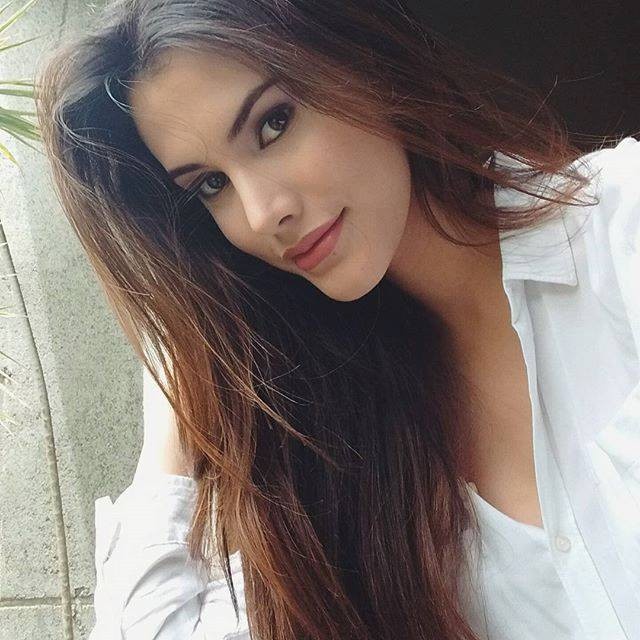 hoa hau quoc te anh 6