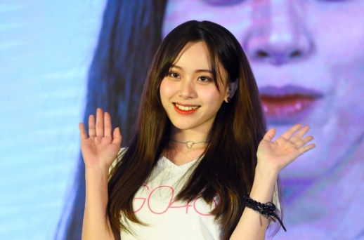 Nhan sac cac thanh vien trong nhom nhac nu dong nhat Viet Nam hinh anh