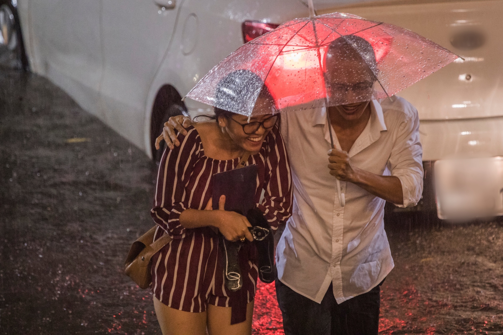 Khan gia loi nuoc toi xem dem nhac anh 5