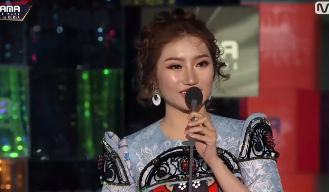 Orange vap nga khi len nhan giai hinh anh