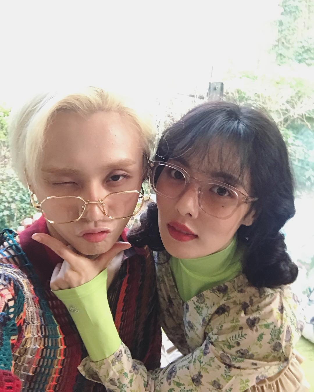 anh than mat cua HyunA va ban trai anh 6