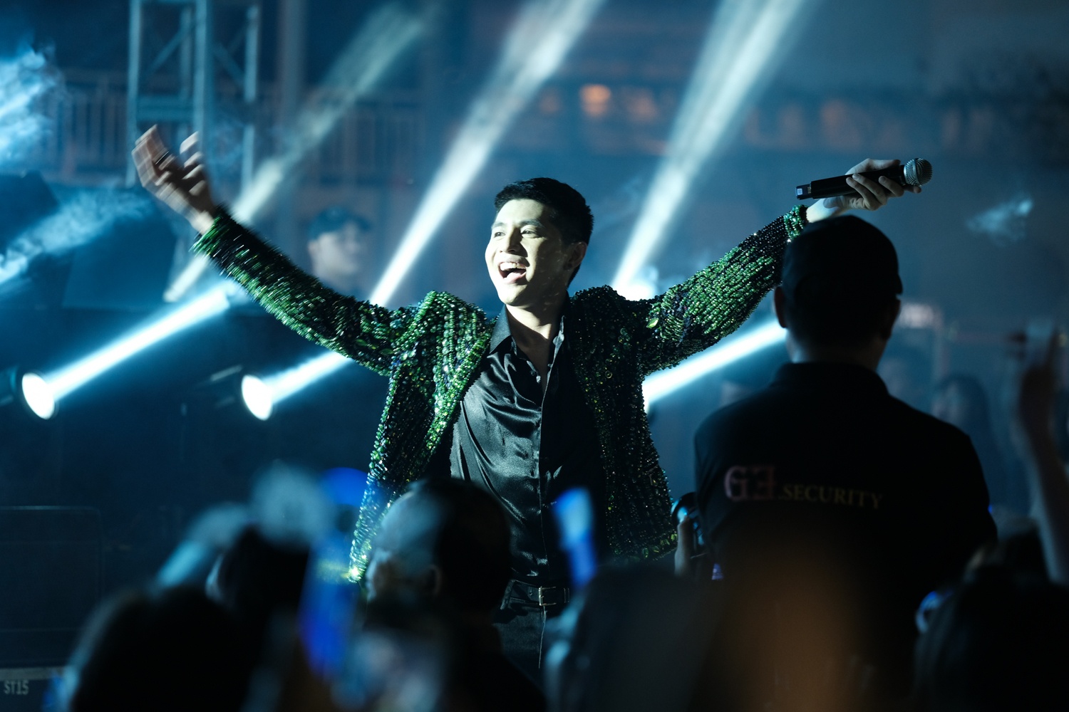 Noo Phuoc Thinh tam su ve su nghiep anh 2