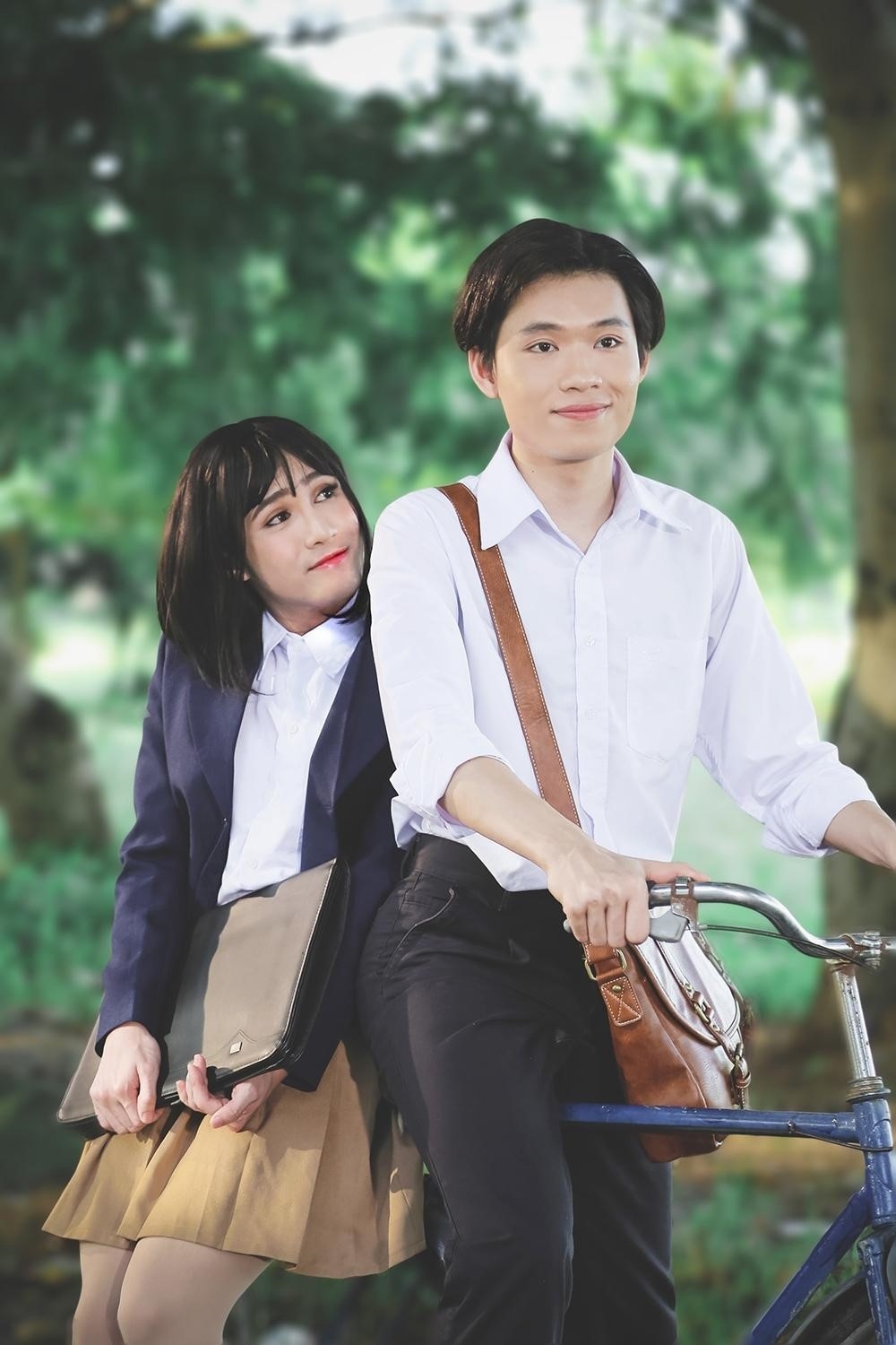 diễn viên hài quang trung khoe giọng ảnh 2 dien vien hai quang trung khoe giong anh 2