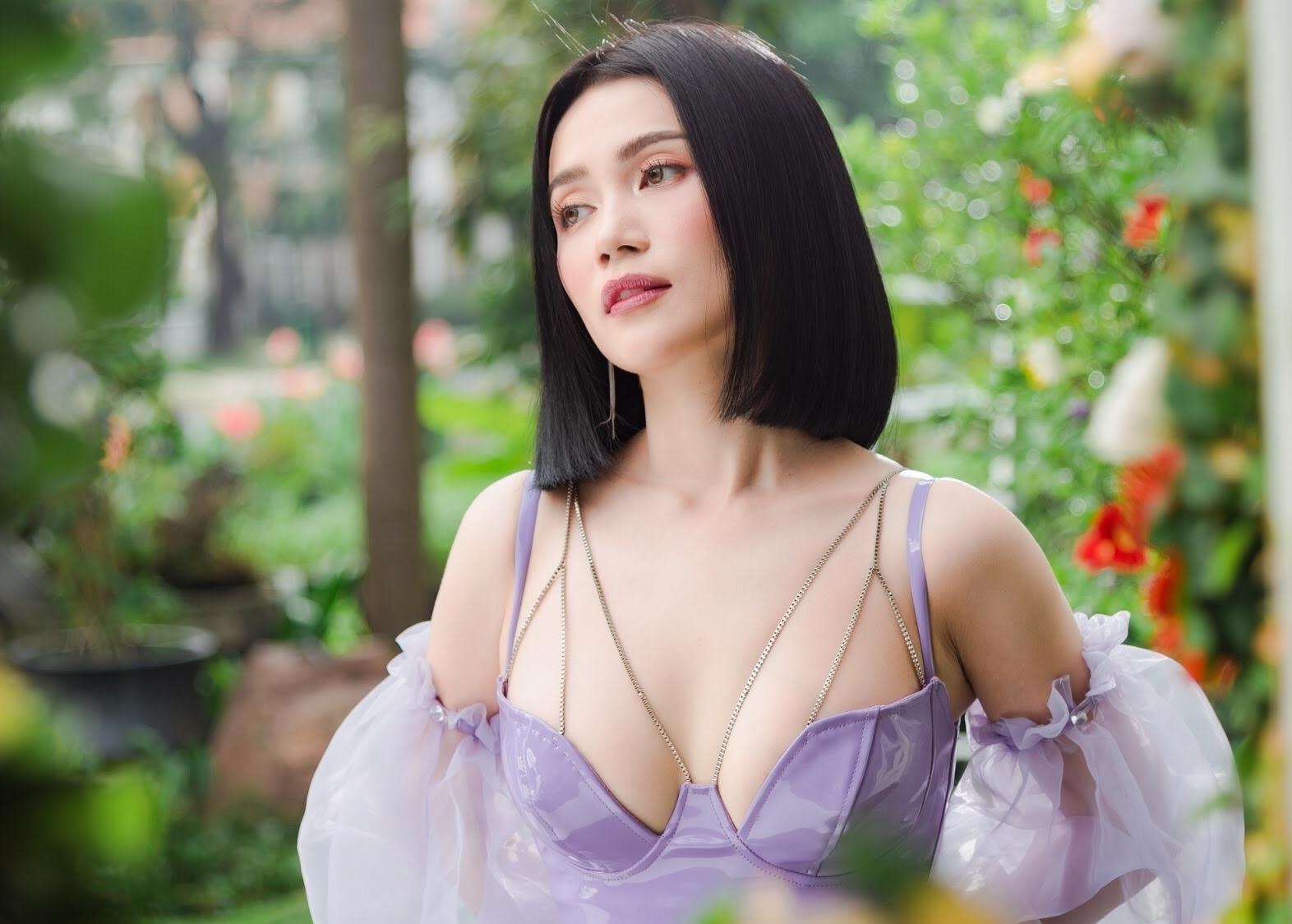 MV moi cua Si Thanh: Giong hat yeu, hinh anh tao bao gay tranh cai hinh anh