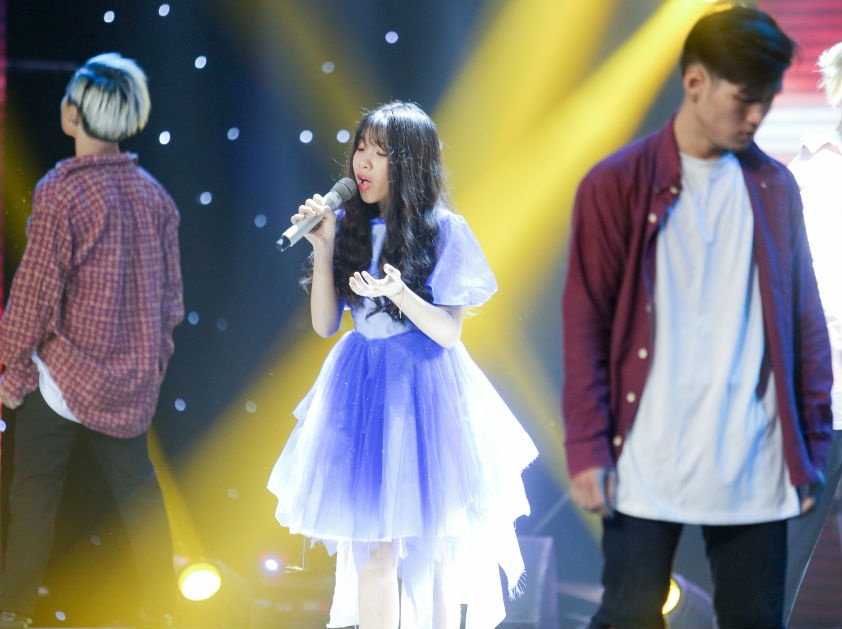 Nhac thi truong duoc viet loi anh 1