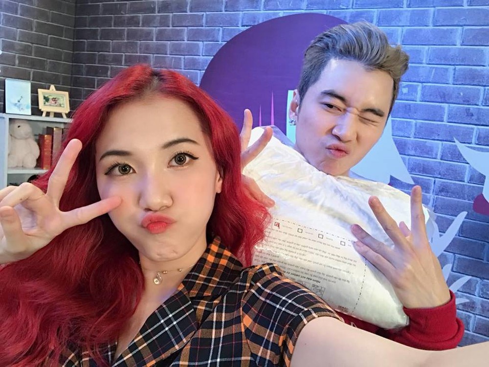 1 nam sau 'Nguoi la oi', Karik gioi thieu bong hong am nhac moi hinh anh