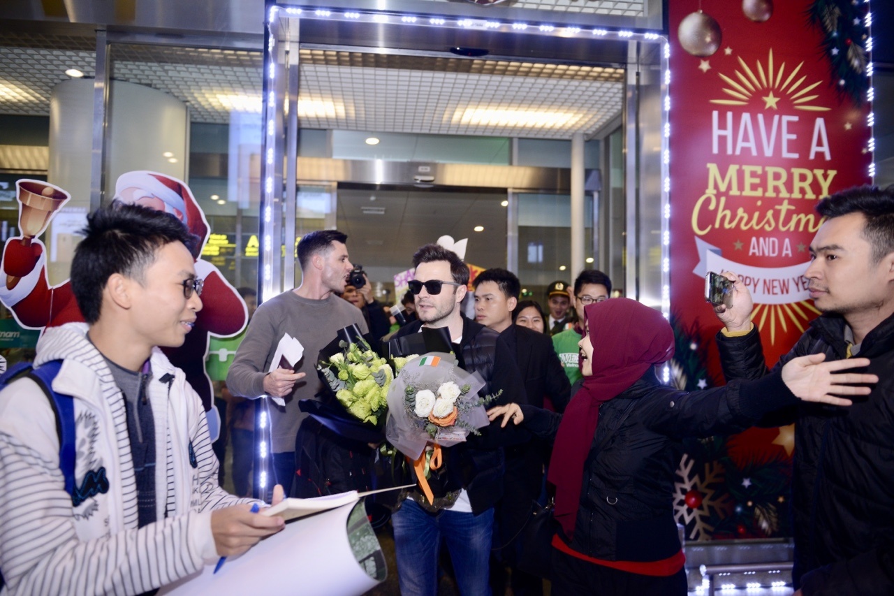 Shane Filan den Viet Nam anh 1
