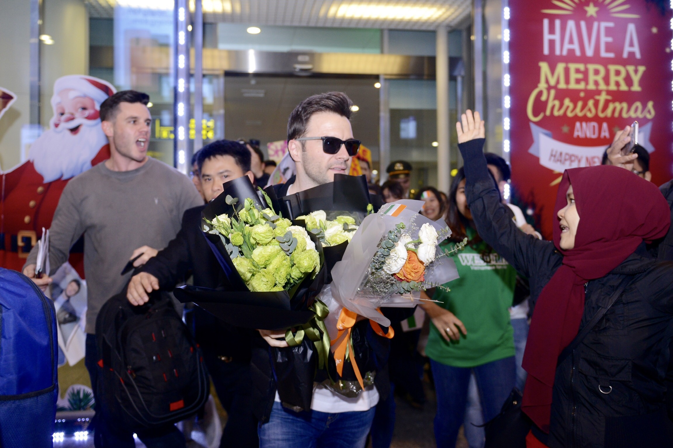 Shane Filan den Viet Nam anh 3
