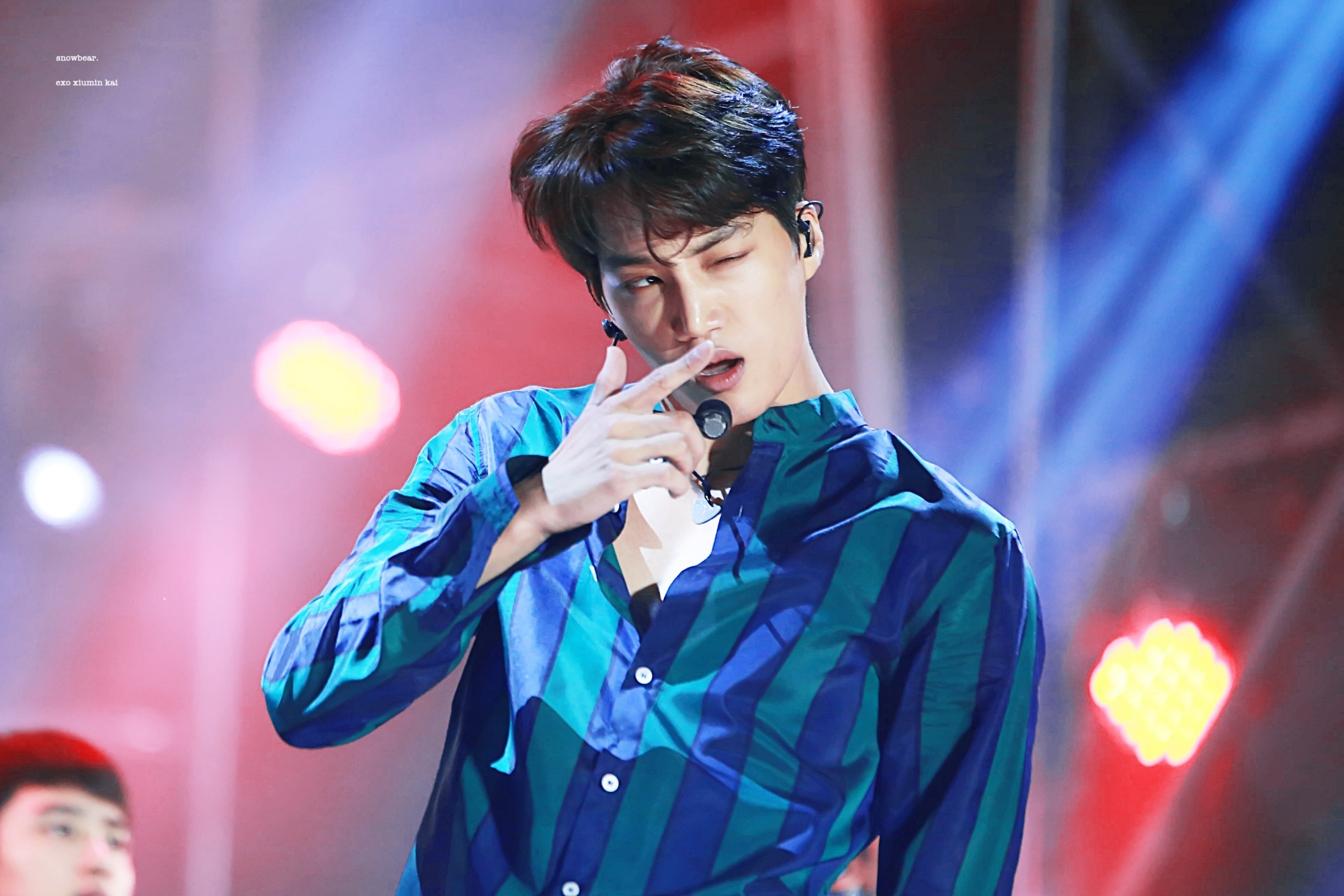 Kai than hinh quyen ru anh 1