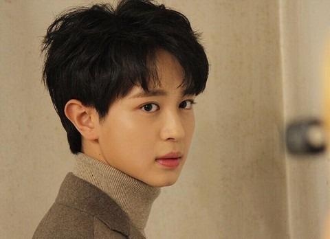 Dien vien dien trai 20 tuoi bi dieu tra toi quay roi tinh duc hinh anh