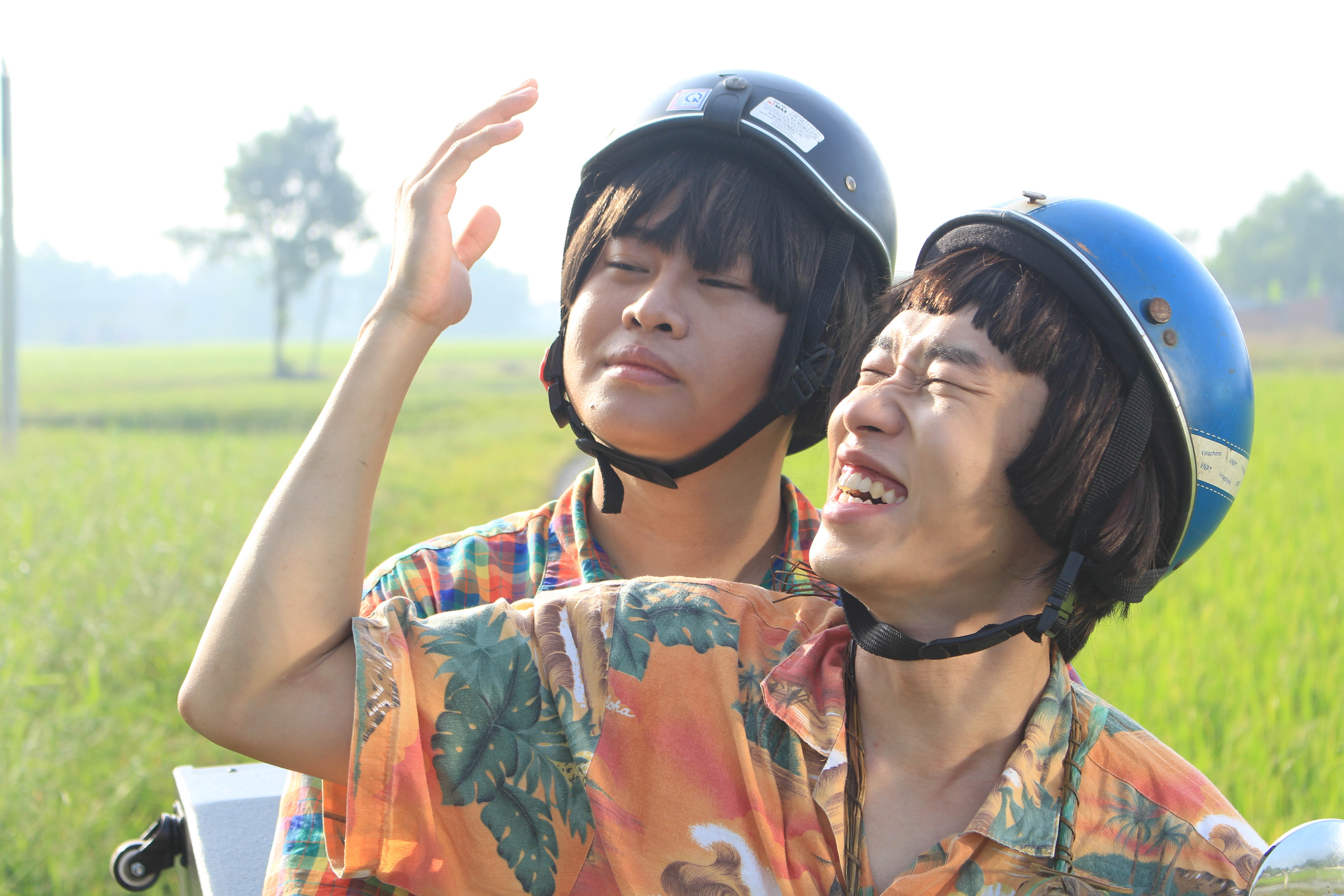 Kay Tran trung thanh voi hinh anh sieu ngo trong MV Tet hinh anh