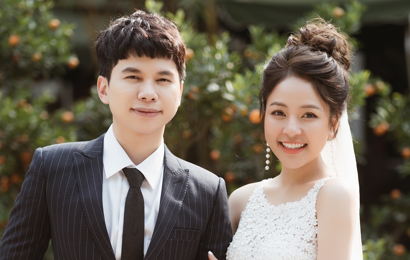 Bai hat noi ve noi long hoi e cua Hoang Ton gay chu y dip Tet hinh anh