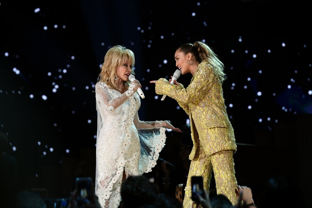 sức mạnh nữ quyền tại Grammy 2019 ảnh 3 suc manh nu quyen tai Grammy 2019 anh 3