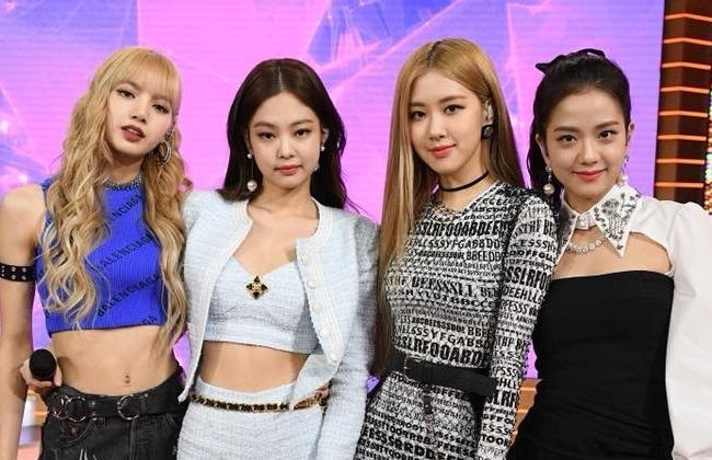 Chuong trinh My mac loi khien fan cua Black Pink tuc gian hinh anh