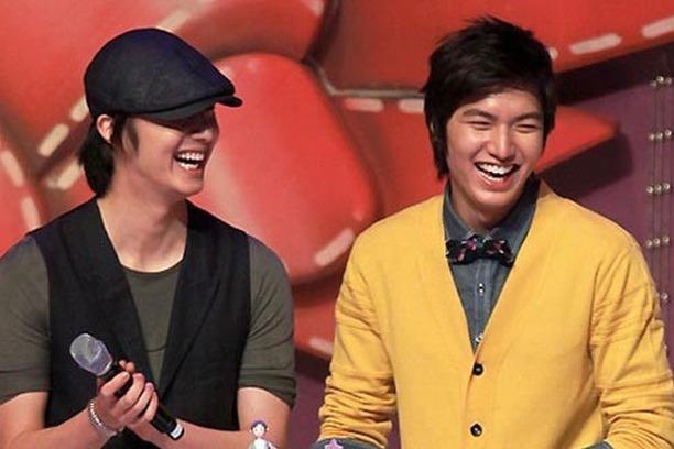 Jung Il Woo khen ngoi ban than Lee Min Ho: 'Cau ay nhu co hao quang' hinh anh