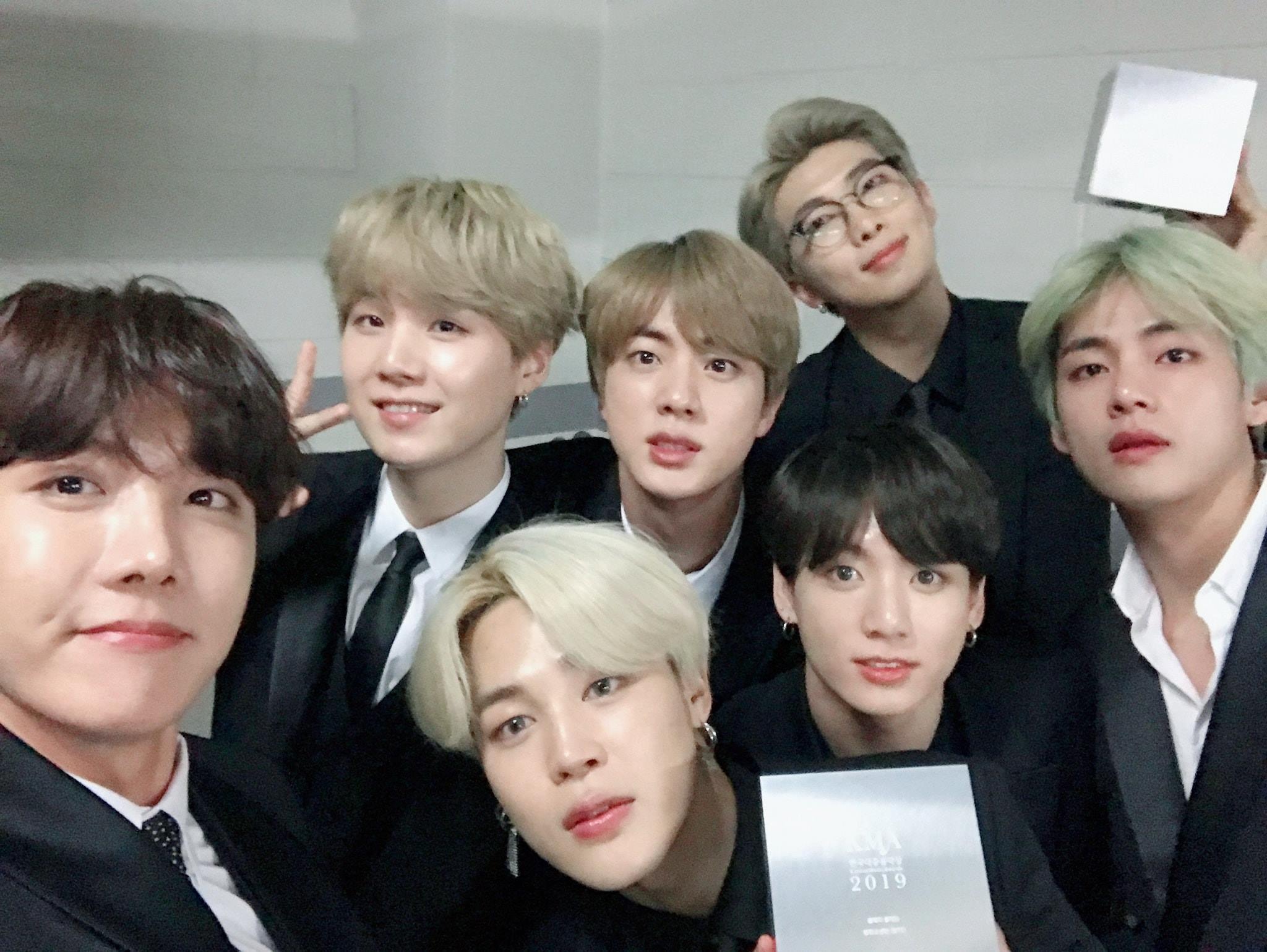 BTS thắng 3 giải Daesang ảnh 2 BTS thang 3 giai Daesang anh 2