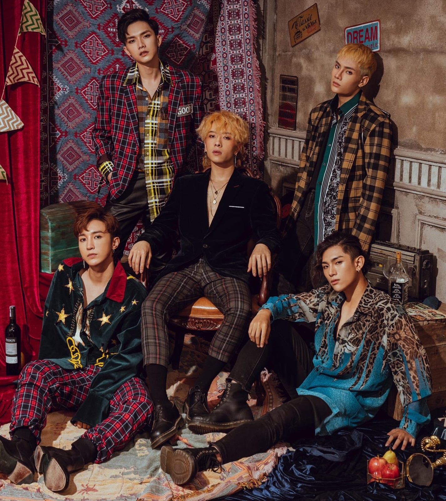 Nhom nhac viet gay that vong anh 8