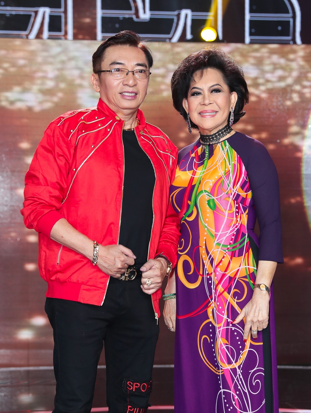 Giang Hong Ngoc goi cam sau khi sinh con anh 6
