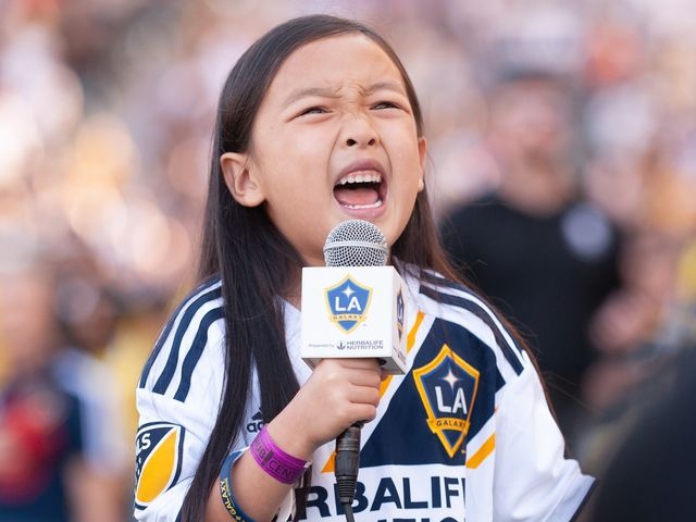 Malea Emma hat quoc ca My tai American Idol hinh anh